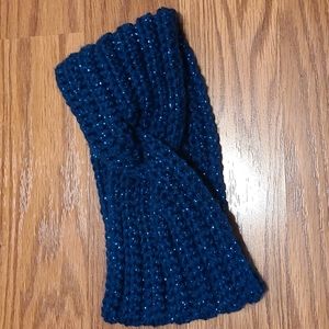 Young lady to woman shimmery crocheted earwarmer